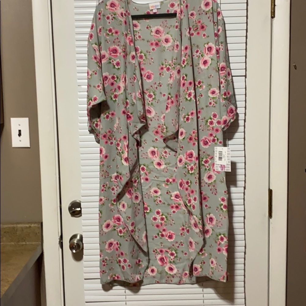 LuLaRoe Shirley